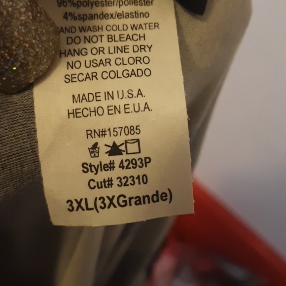 Long Sleeve Striped V Neck Jumpsuit w/ belt - Picture 3 of 3